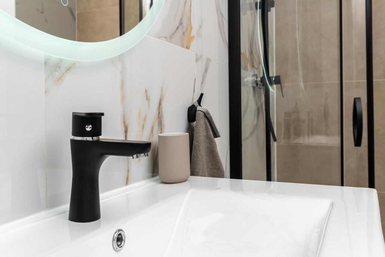 Dabska Street Krakow - Luxury Apartments المظهر الخارجي الصورة