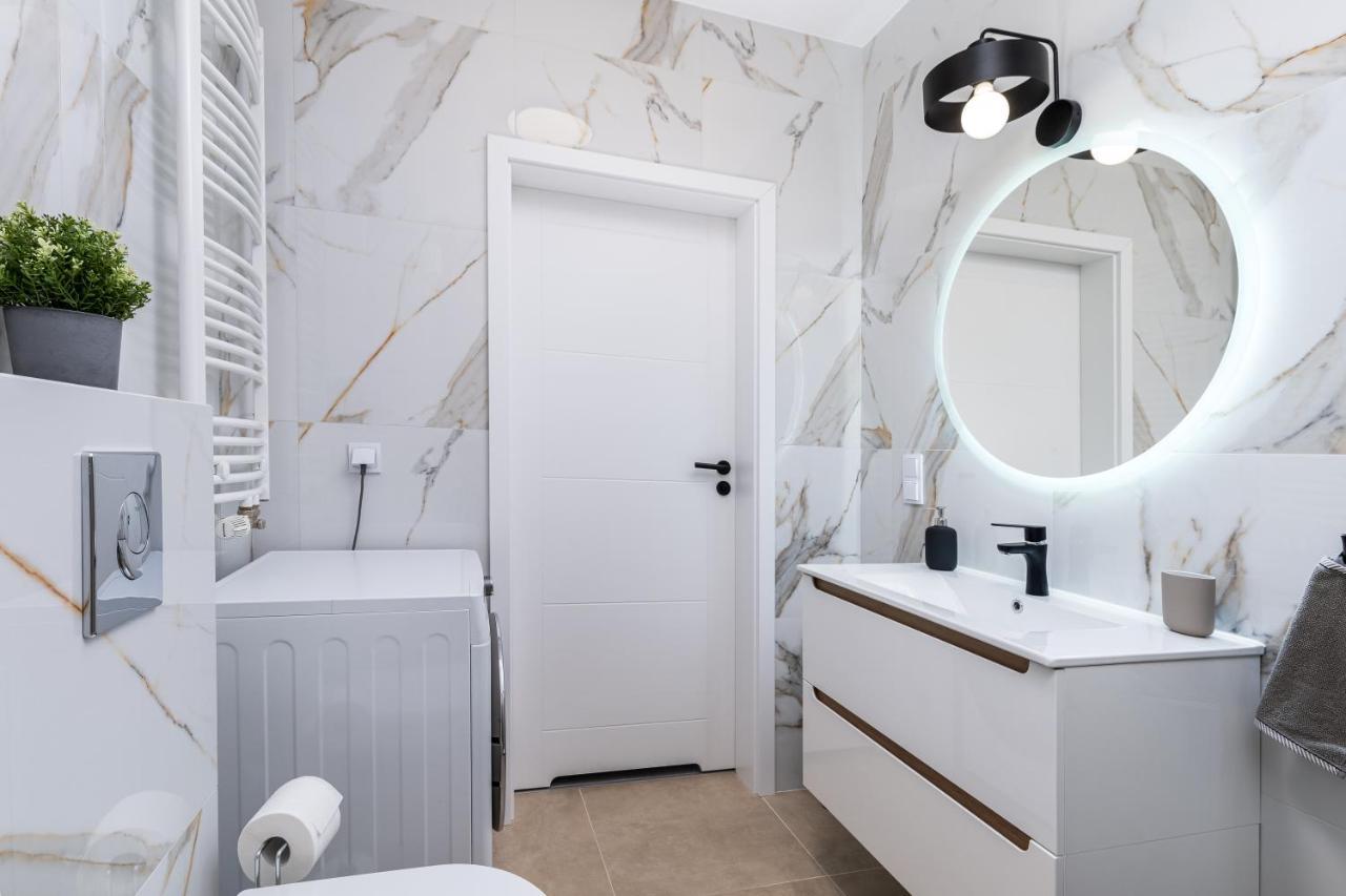 Dabska Street Krakow - Luxury Apartments المظهر الخارجي الصورة